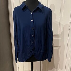 Style & Co. Navy Button-Down Shirt (D)